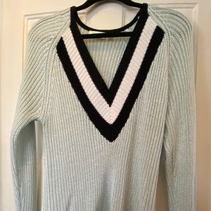 V-Neck Sweater - College Days